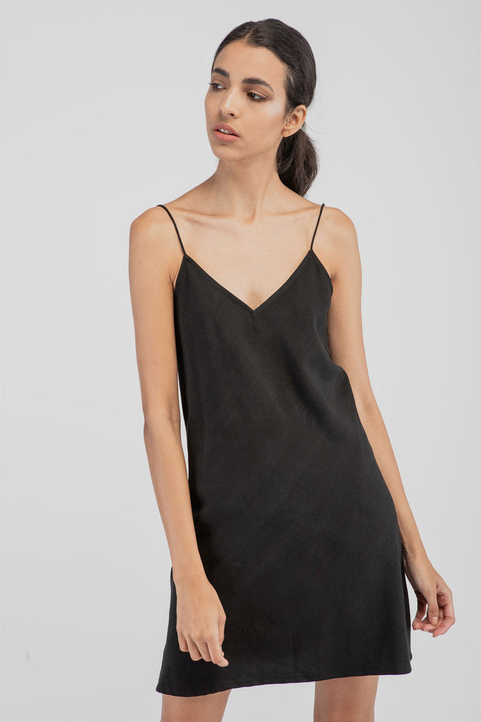 MERU-COL1-chemise-dress-black-front--web-sized